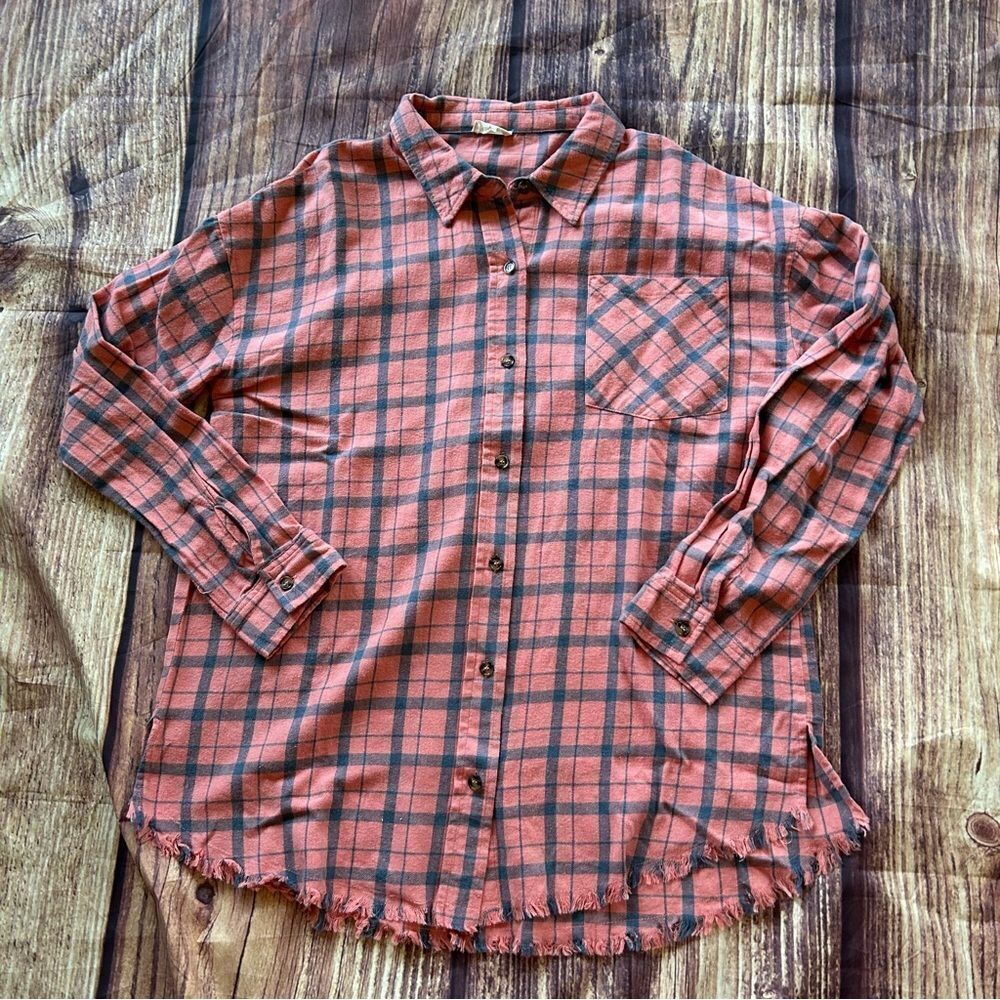 Women’s Hem & Thread Flannel Shirt Orange Blue Frayed Edges Size Large Oversized